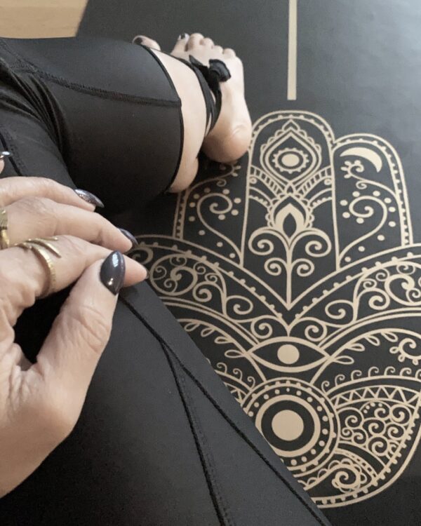 hamsa hand yogamatta