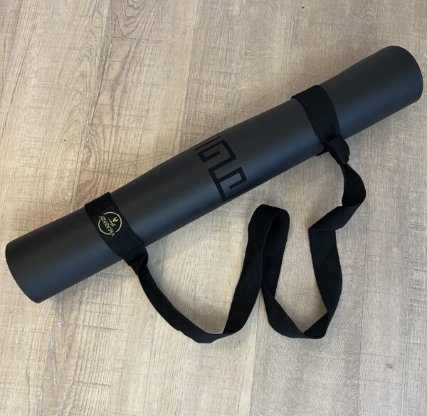 New Yogi Favorite! VL ECO PU AUM BLACK FOLDERABLE TRAVEL YOGAMATTA, 183 cm, 2 mm & VL Bärrem - Bild 5